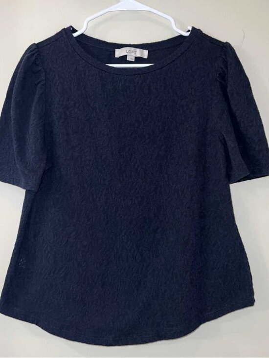 Tops - Loft Navy Lace Puff Sleeve Top